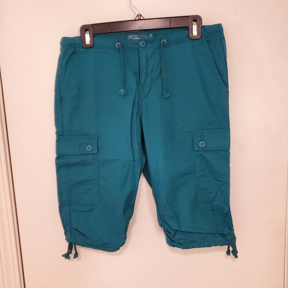 Prana cargo capri pants